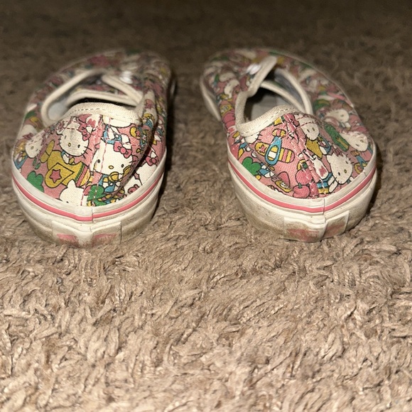 Hello kitty vans - Picture 6 of 10